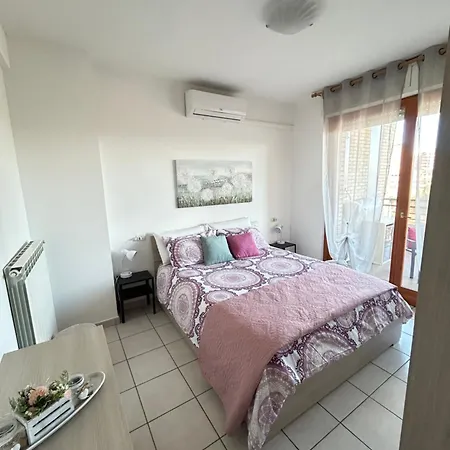 アパート Casa Silvia -relax & Comfort A 5' Dalla Stazione Portanuova *