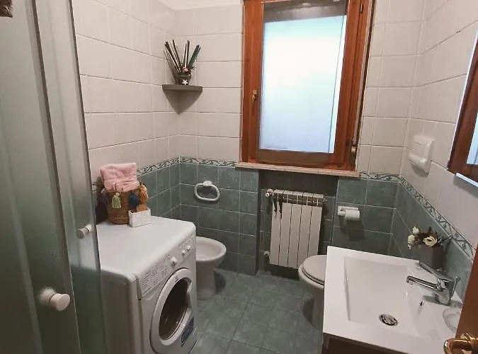 דירה Casa Silvia - Accogliente Bilocale A 5 Minuti Dalla Stazione Di Portanuova