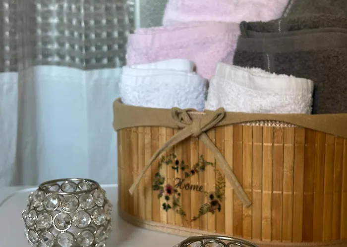 Casa Silvia - Accogliente Bilocale A 5 Minuti Dalla Stazione Di Portanuova