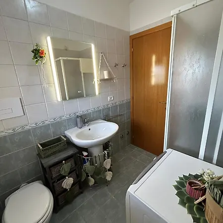 Casa Silvia - Accogliente Bilocale A 5 Minuti Dalla Stazione Di Portanuova Apartment Pescara