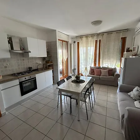 Casa Silvia - Accogliente Bilocale A 5 Minuti Dalla Stazione Di Portanuova * 佩斯卡拉