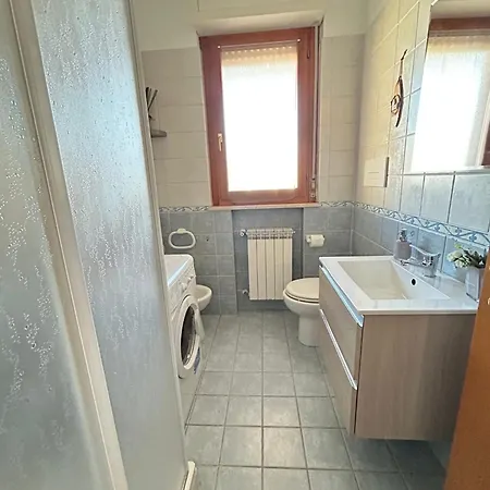 Casa Silvia -relax & Comfort A 5' Dalla Stazione Portanuova 아파트 페스카라
